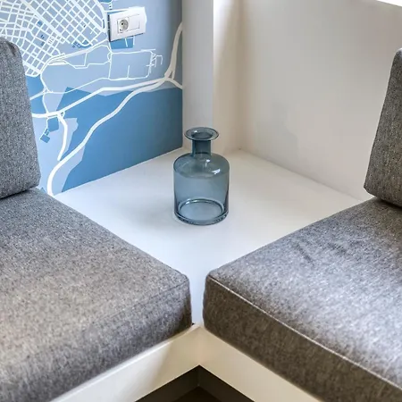 Apartment Color Cube