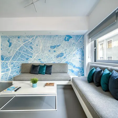 Color Cube Apartment *