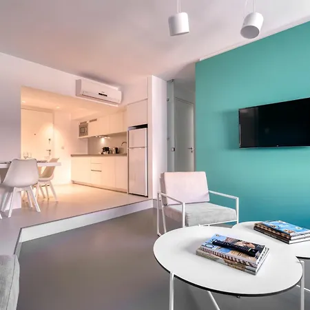 Apartment Color Cube